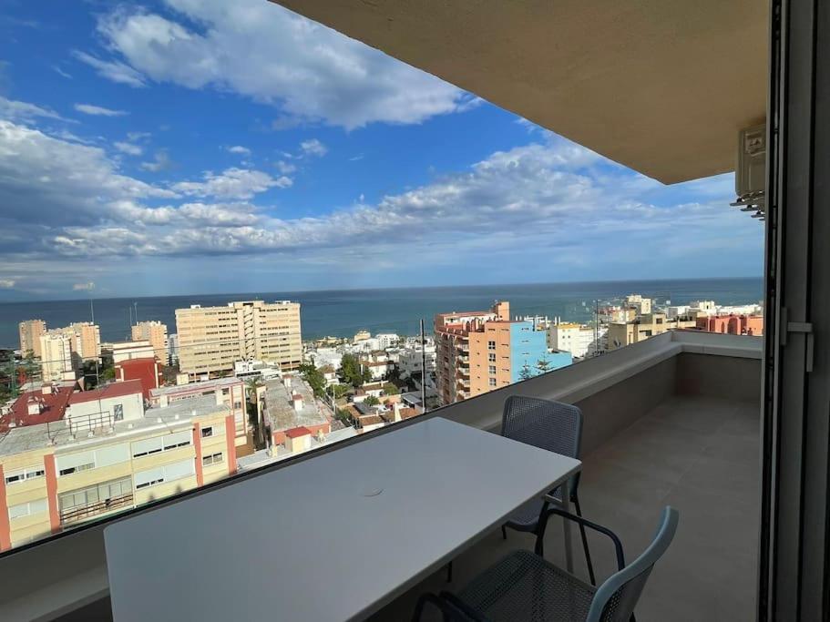 Glamour Suite Con Vistas Panoramicas Mar Y Montana ตอร์เรโมลิโนส ภายนอก รูปภาพ