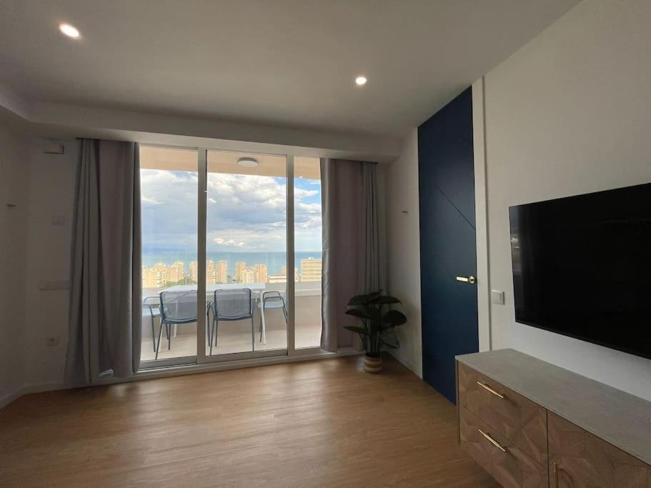 Glamour Suite Con Vistas Panoramicas Mar Y Montana ตอร์เรโมลิโนส ภายนอก รูปภาพ