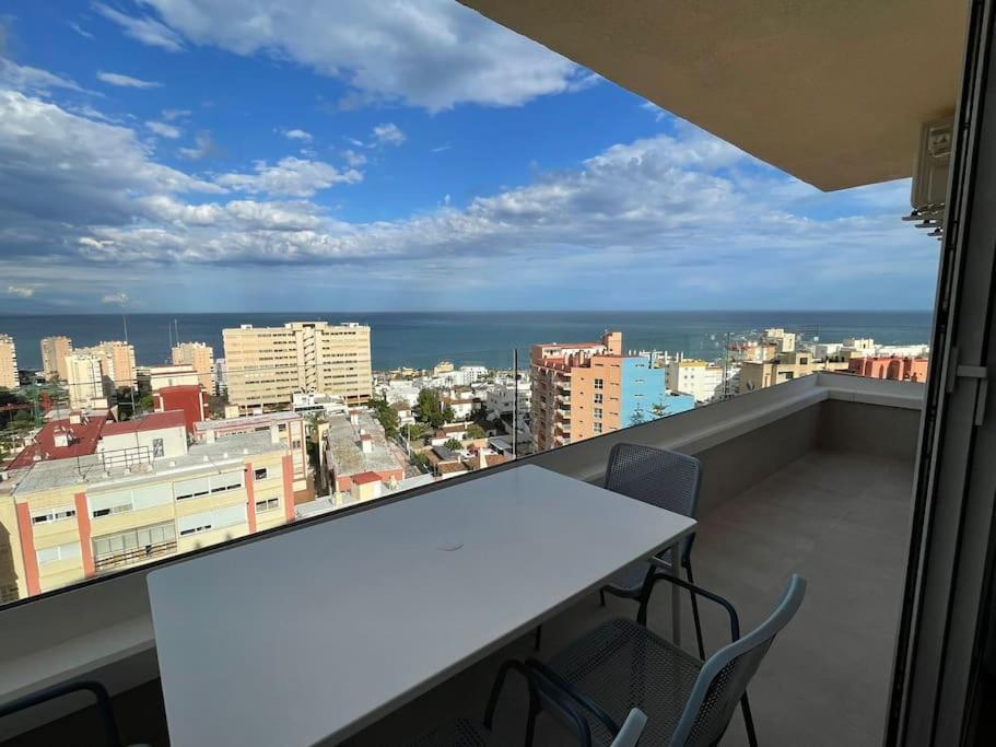 Glamour Suite Con Vistas Panoramicas Mar Y Montana ตอร์เรโมลิโนส ภายนอก รูปภาพ